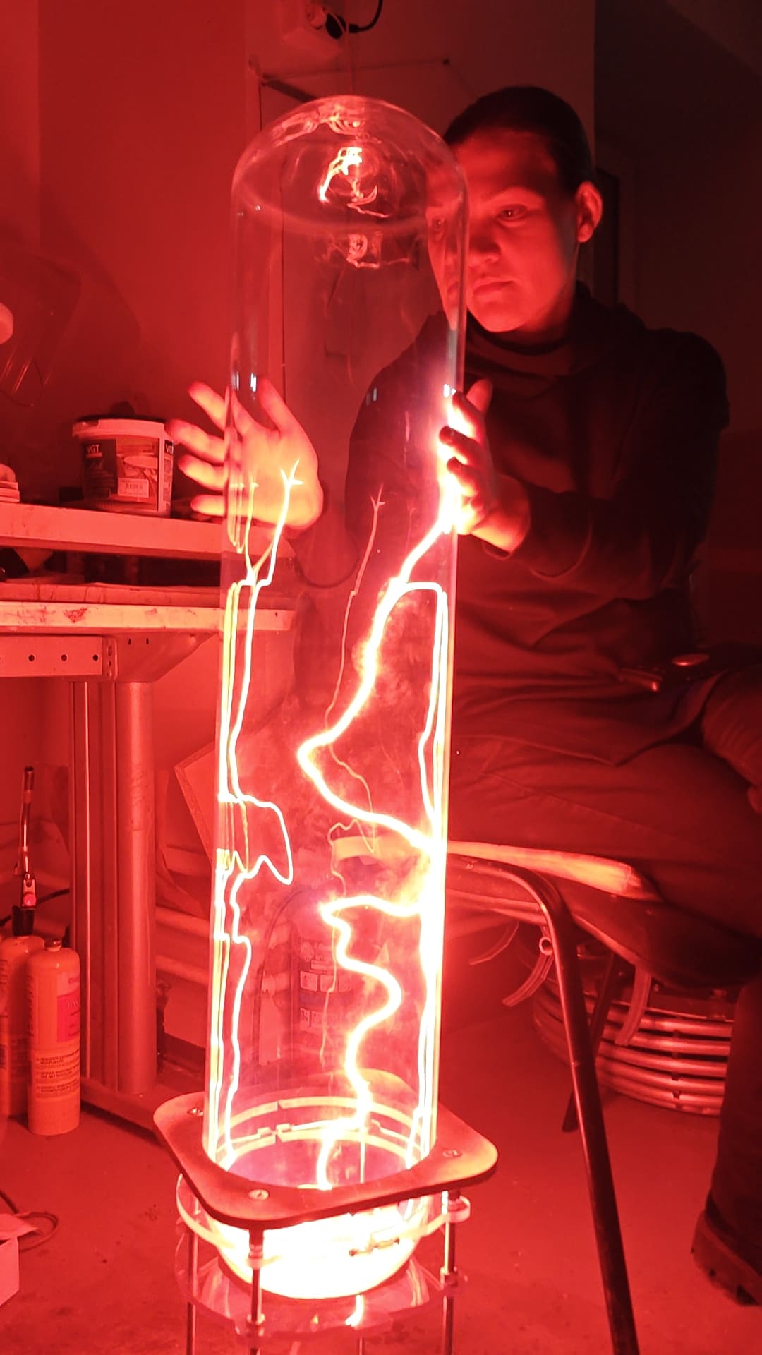 Real plasma glass - TeslaCoilPro workshop photograph