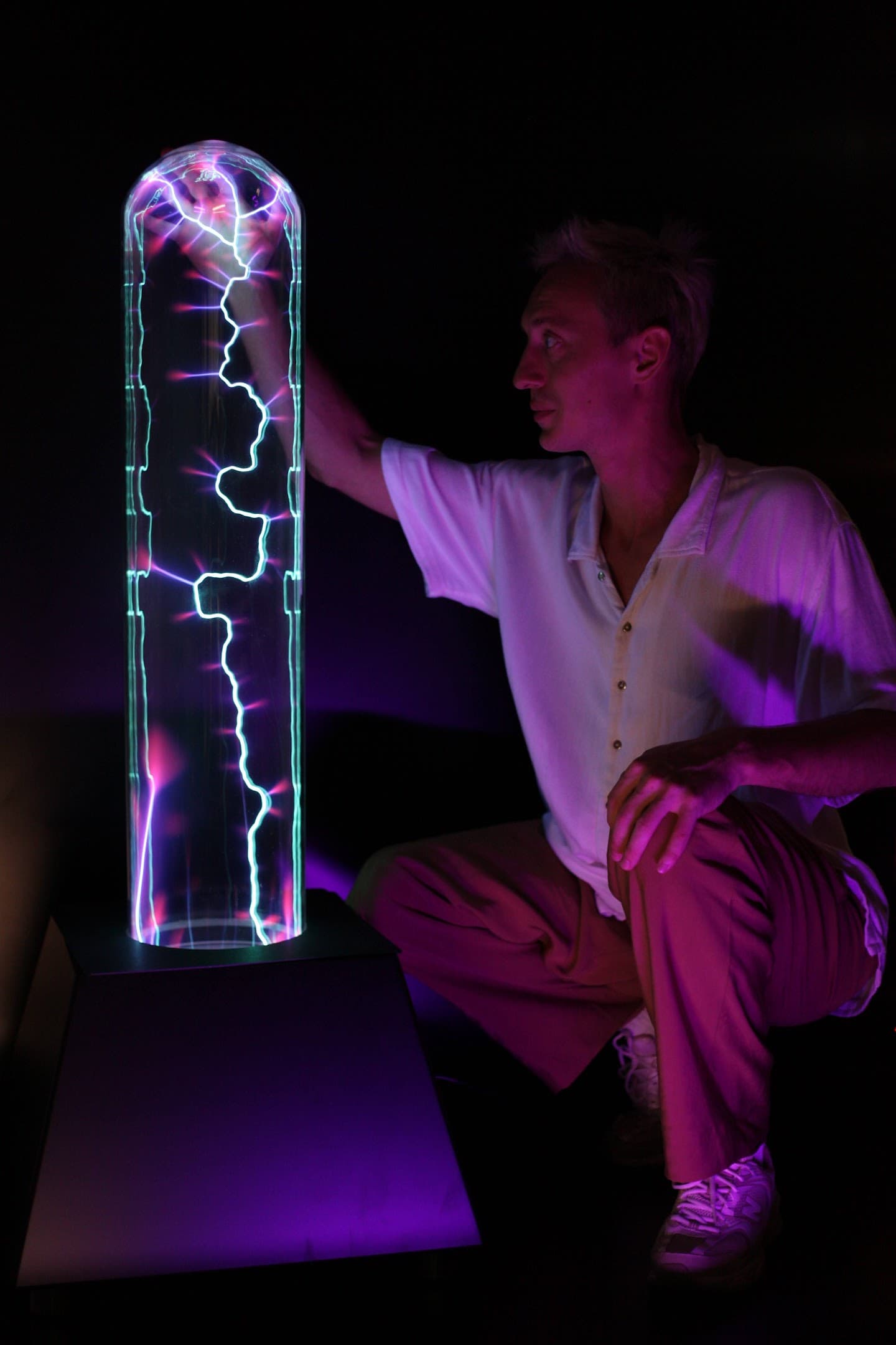 Real plasma glass - TeslaCoilPro workshop photograph