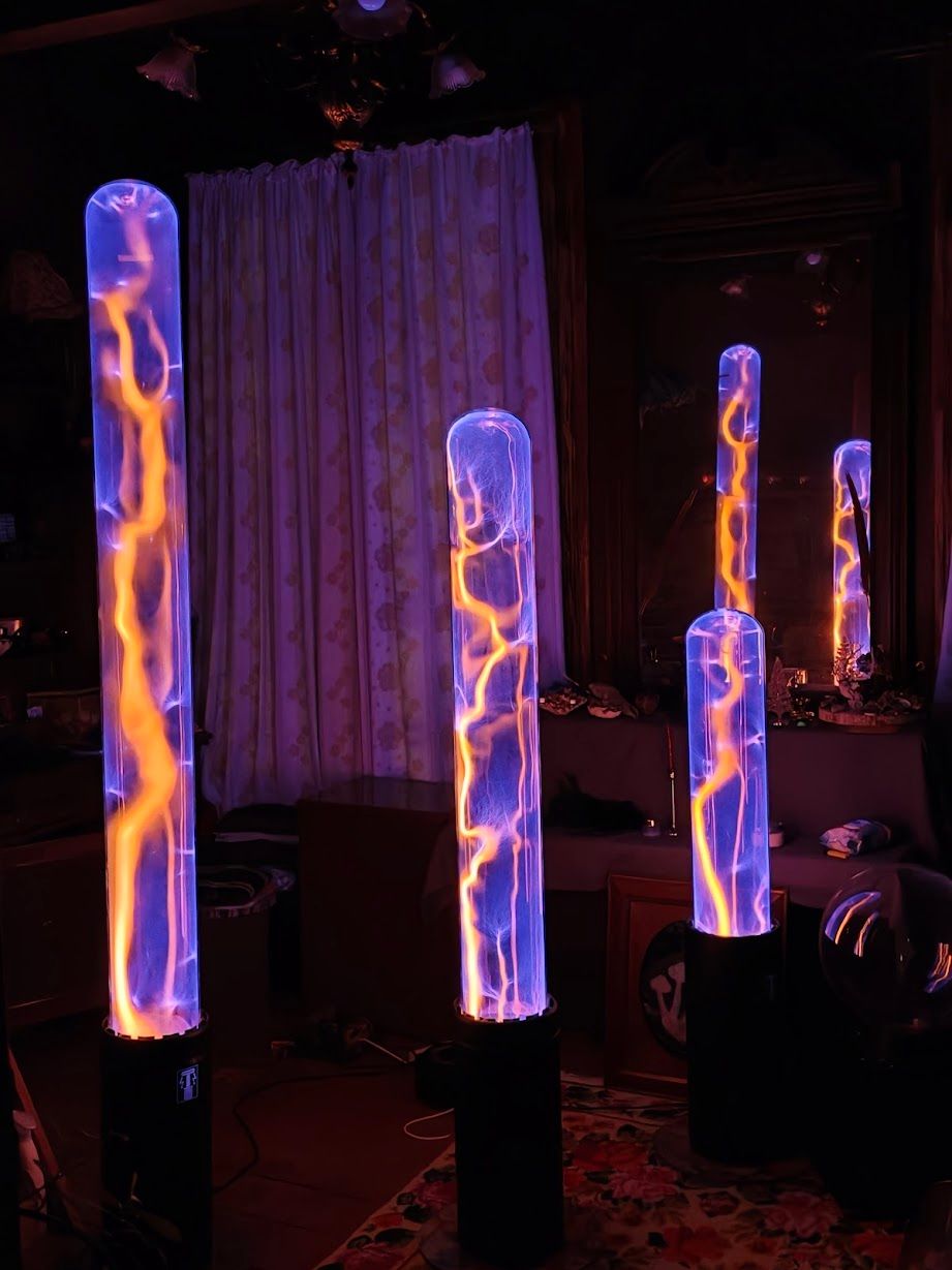 The Falling Stars Plasma Tube